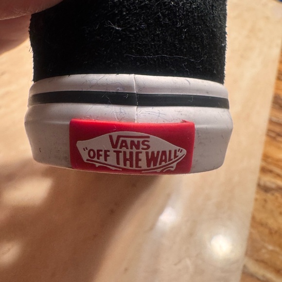 Toddler Vans - Picture 2 of 4